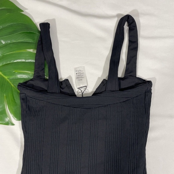 NEW L Space [ 4‎ ] Pointelle Rib Cha Cha One Piece Swimsuit in Black - Picture 9 of 11